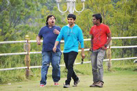 Hrudayam Ekkadunnadi Stills